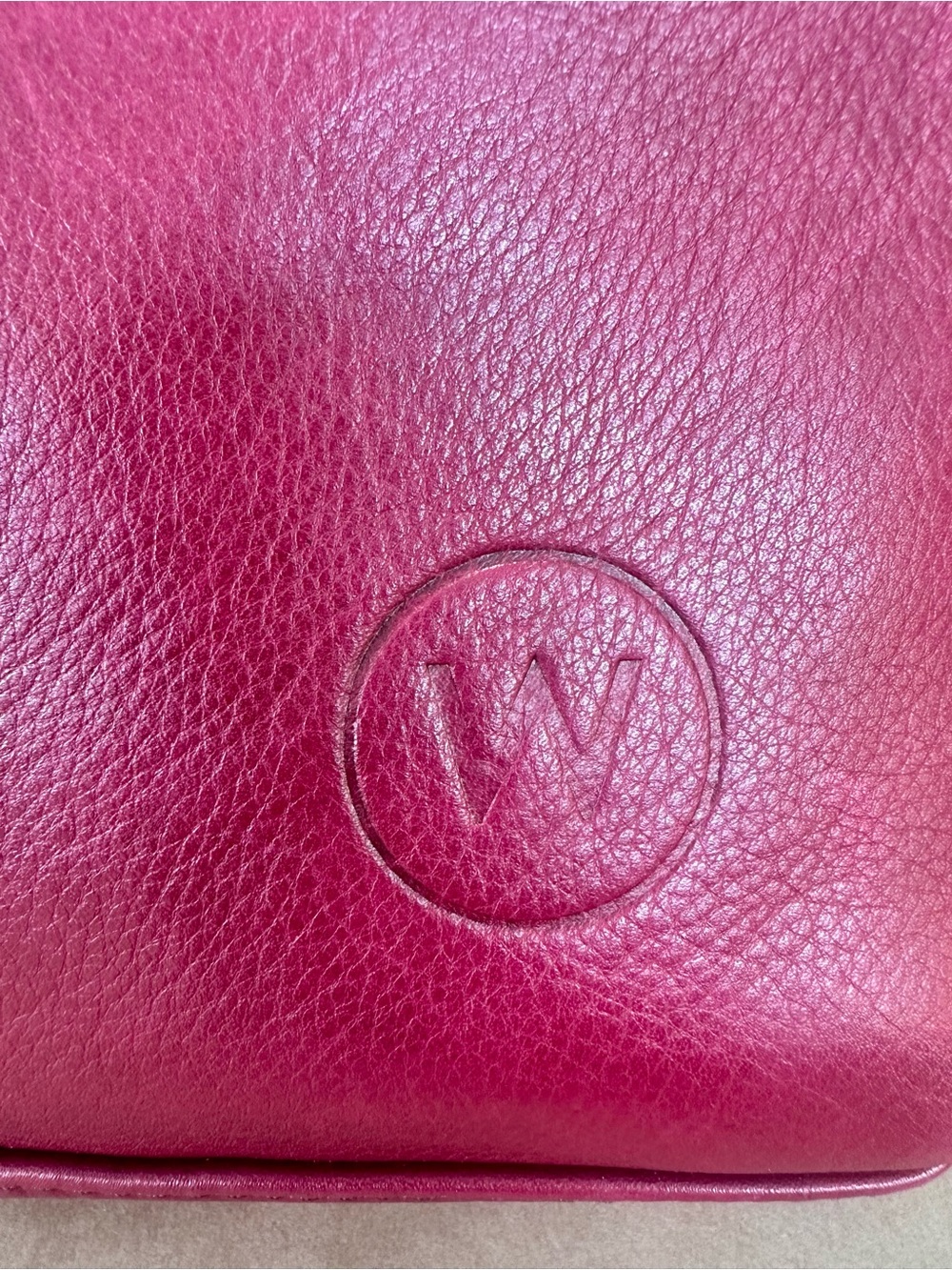 Wanderers Travel Co. Magenta Purple Leather Crossbody / Wristlet Clutch Bag - Picture 5 of 6